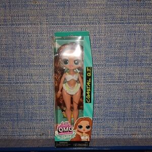 L.O.L. Surprise! O.M.G. Coastal Q.T. Doll - Brown Hair